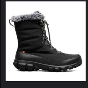 Black cedar quilt lace boots